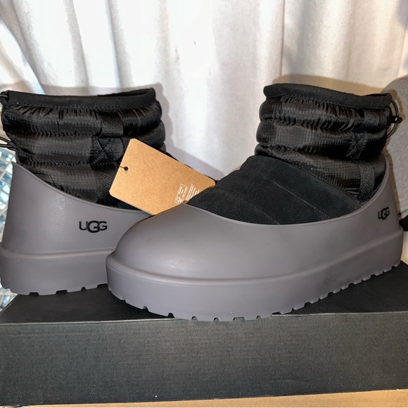 Brand new in box!! - Picture 2 of 6